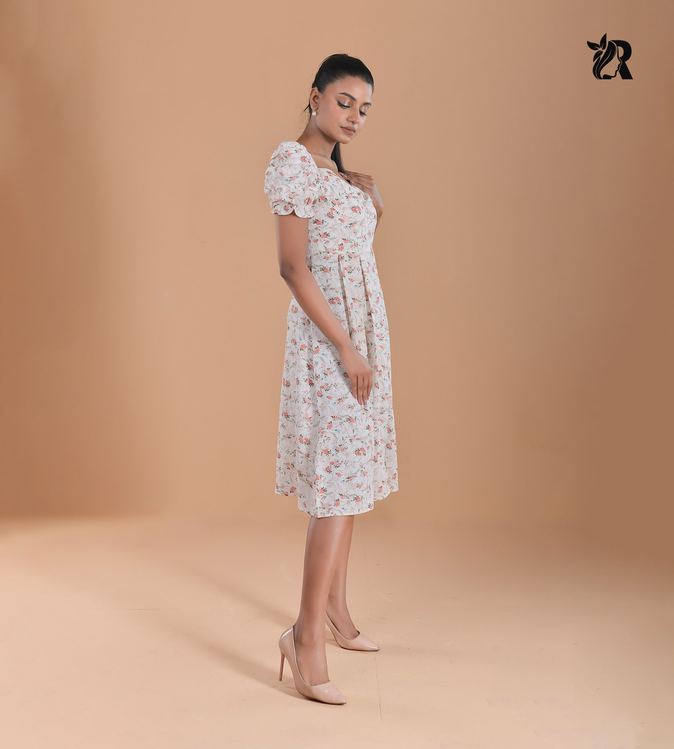 Romantic Floral Print Midi Dress (5)
